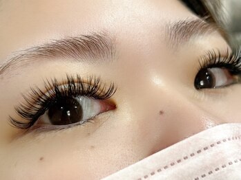 シャルム(Charme)の写真/【初回1,000円OFF★】まつ毛への負担を最小限に抑えた施術で【いつまでもキレイ】が長続きする目元へ♪