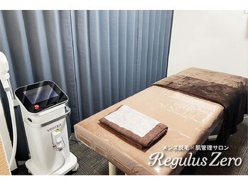 レグルスゼロ 難波店/完全個室の施術ルーム