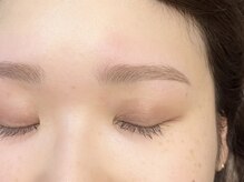 ビヨウジョ シスコ(biyoujyo CISCO)/ハリウッドブロウリフト