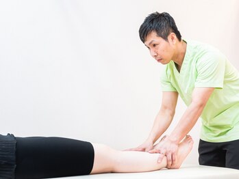 骨盤王国 渋谷整体院の写真/セルフケアでは改善できないO脚X脚も骨盤王国におまかせ!!整体・骨盤矯正専門だからこそ結果重視で効果◎