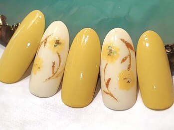 レディラック バイ キャンアイドレッシー(Lady Luck by Can I Dressy)/手書きフラワーネイル