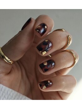 ハロ(Halo)/おすすめ秋ネイル