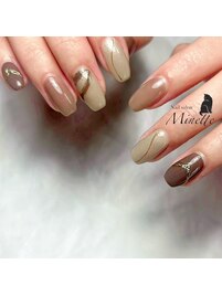 【定額】ブラウン×上品ネイル