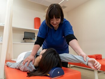 整体院姿勢堂 松江院/施術の様子