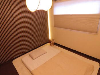【タイマッサージ×もみほぐし×トークセン】salon.de.705 【サロンドナオコ】の写真/≪完全個室≫こだわりある内観でタイ古式マッサージを。1度経験すると身体の軽さにハマってしまう方続出!