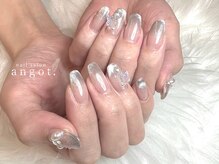 アンガット(angot.)/マグネットグラデーションネイル