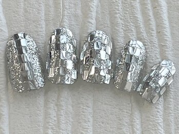 ハニービービー(Honey Bee Bee)/シルバーネイル