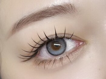 ベルエ 京橋店(Belle)の写真/【束感マツエク,束感まつげパーマ人気店◎】目元を”ぱっちり可愛く見せてくれる”と大好評♪京橋駅徒歩1分