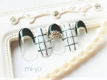 ミーヨ ネイル(mi-yo nail)/【定額¥9900(税込)★】