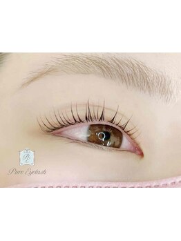 ナチュラル上品な目元にしたい