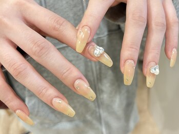 プケ ラ 浦安店(Phu’k la)/ワンカラー+パーツ