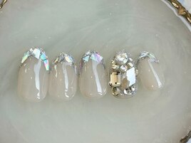 ガラスフレンチネイル