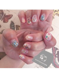 クリアベースのニュアンスネイル