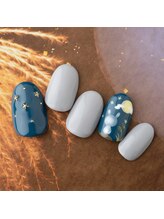 ラ カゼッタ(La casetta)/水彩手描きうさぎお月見ネイル