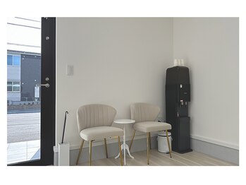 アイモア 刈谷店(eye mor.)/ウェイティングルーム☆
