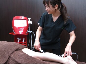 キレイ 筑紫野原田店(KIREI)の写真/気になる足の疲れやむくみにお悩みの方に◎ラジオ波＆EMS足でむくみを解消し、理想の美脚へ♪