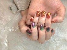 アンガット(angot.)/個性派レオパードネイル