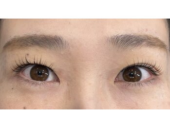 アレーズ バイ ベニボンズ(Alaise by Beni Bond's)/【次世代まつ毛パーマ 上のみ】