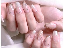 エムズ ネイルサロン(M2)/変形フレンチチェック