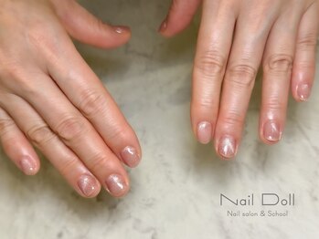 ネイルドール(Nail Doll)/
