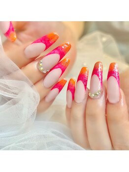 クローバーネイル(clover nail)/スカルプ90分やり放題