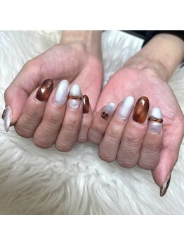 トータルサロン 白べぇーっ プラス/べっ甲ネイル