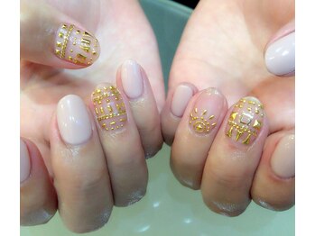 ネイルサロンハマチ(Hamachi)/スタッズたっぷり