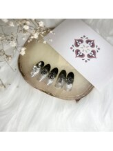 ラプワ ドゥエ(Lapre due)/黒×シルバーネイル