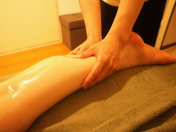 ユウニ(youni)/足首おかえり