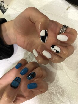 チャミュエル/Instagramより★海外のネイル