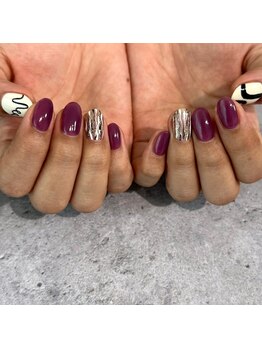 苑琳爪工(erin nail)/うねうね手描きネイル