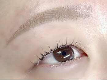 ボス(VOSS)の写真/顔の印象は眉毛で変わる！自眉を活かしたナチュラルデザインをご提案◎最後にメイクアドバイスあり◎