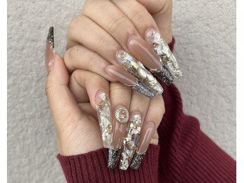 エンヴィネイルズ 豊橋店(envy nails)/shell×French