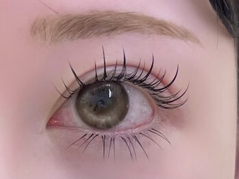 エルン(Elun)/LEDマツエクつけ放題+下30本