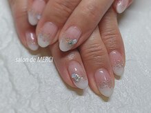 サロン ド メルシー(Salon de MERCI)/フラットフレンチ☆
