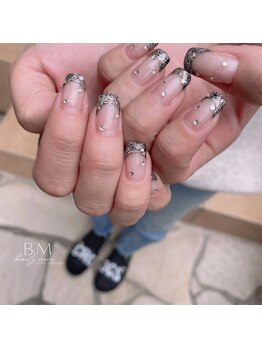 ビューティームーン(beauty moon)/ギラギララメフレンチ×ストーン