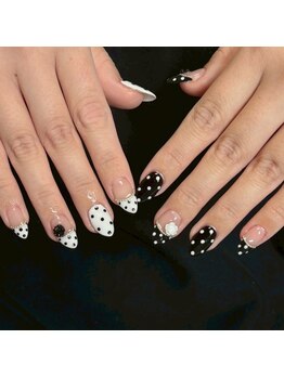 GLUCK宇都宮今泉【パラジェル/フィルイン/長さだし/持ち込み/LED/メンズアイブロウ】/フレンチドットdesign