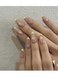 フレンチ×マグネットネイル