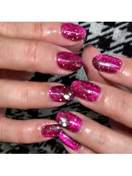 ジョリー(Jolie)/マグネットネイル