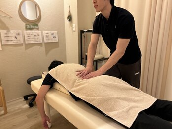 ツリー整骨院 二条堀川御池店(TREE整骨院)の写真/【整体×マッサージ施術¥5500→¥3850】国家資格保持者による本格施術をご提供◎