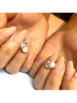 トータルサロン 白べぇーっ プラス/シンプルネイル