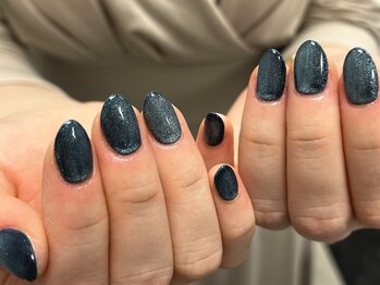 ミュー 蒲田(mue)/ネイビーマグネットネイル