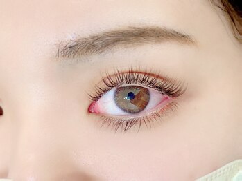 エメローズ 梅田店(AIMEROSE)の写真/"元のまつげパーマに戻れない"【マスカラパーマ¥4730】すっぴんでも自然に印象UP◎高濃度トリートメント付*