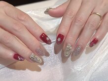 注目◆豊富なデザインネイル！スワロ・スタッツ・パーツ1000種+