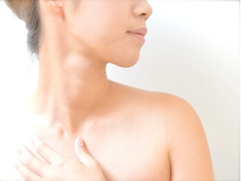 エミニナル(emininal)の写真/一人ひとりに寄り添うパーソナルな癒やしを◎オールハンド～最新マシンまで最適なケアをご提案いたします♪