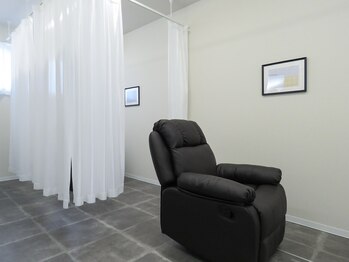 アイブロウサロン i. 東武宇都宮店【眉毛専門店】【3月1日OPEN(予定)】/個室で存分にリラックス