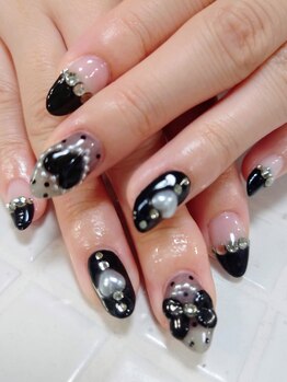 エムネイル(M nail)の写真/高技術で満足度◎完全個室のプライベートサロン&リクライニングチェアで癒されながら施術を受けられる♪