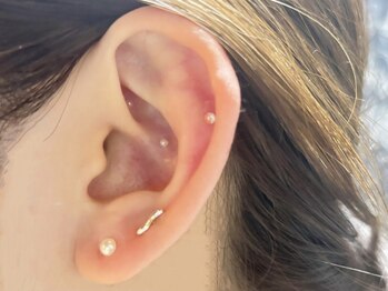 アーティ(aaty)/耳ツボジュエリー/耳マッサージ