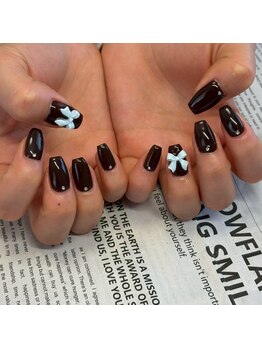 GLUCK宇都宮今泉【パラジェル/フィルイン/長さだし/持ち込み/LED/メンズアイブロウ】/シンプルdesign