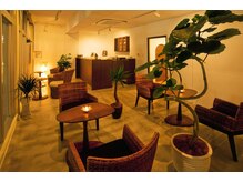 【施術後のサービス】施術後はティールームで、ほっと一息つくアフターティータイム。